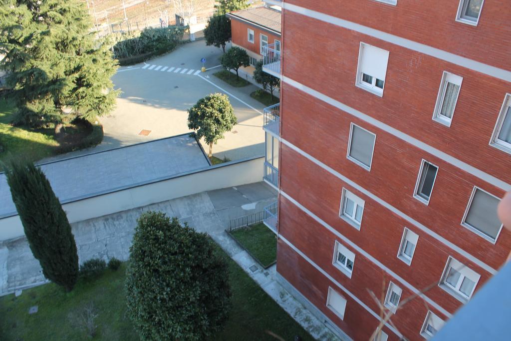 Milan House Hotel Szoba fotó